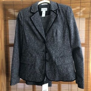 Grey suit- Liz Claiborne sz6